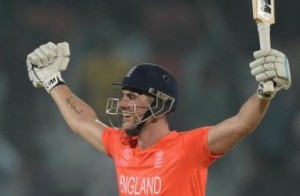 Alex Hales 86 not out 8 sixes