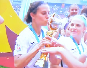 Carli kissing the Trophy