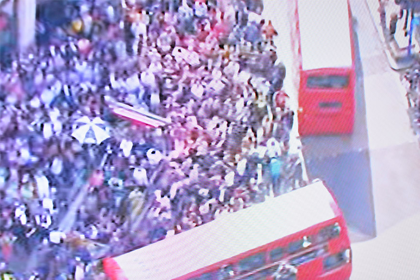 Crowds at Oxford Street