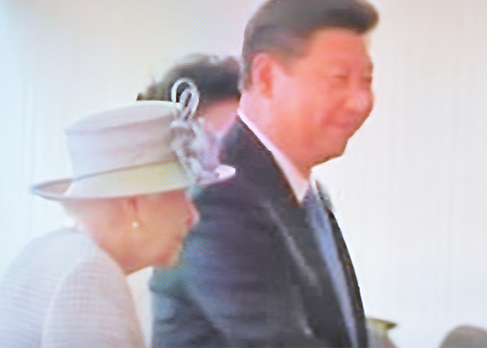 Queen and Xi