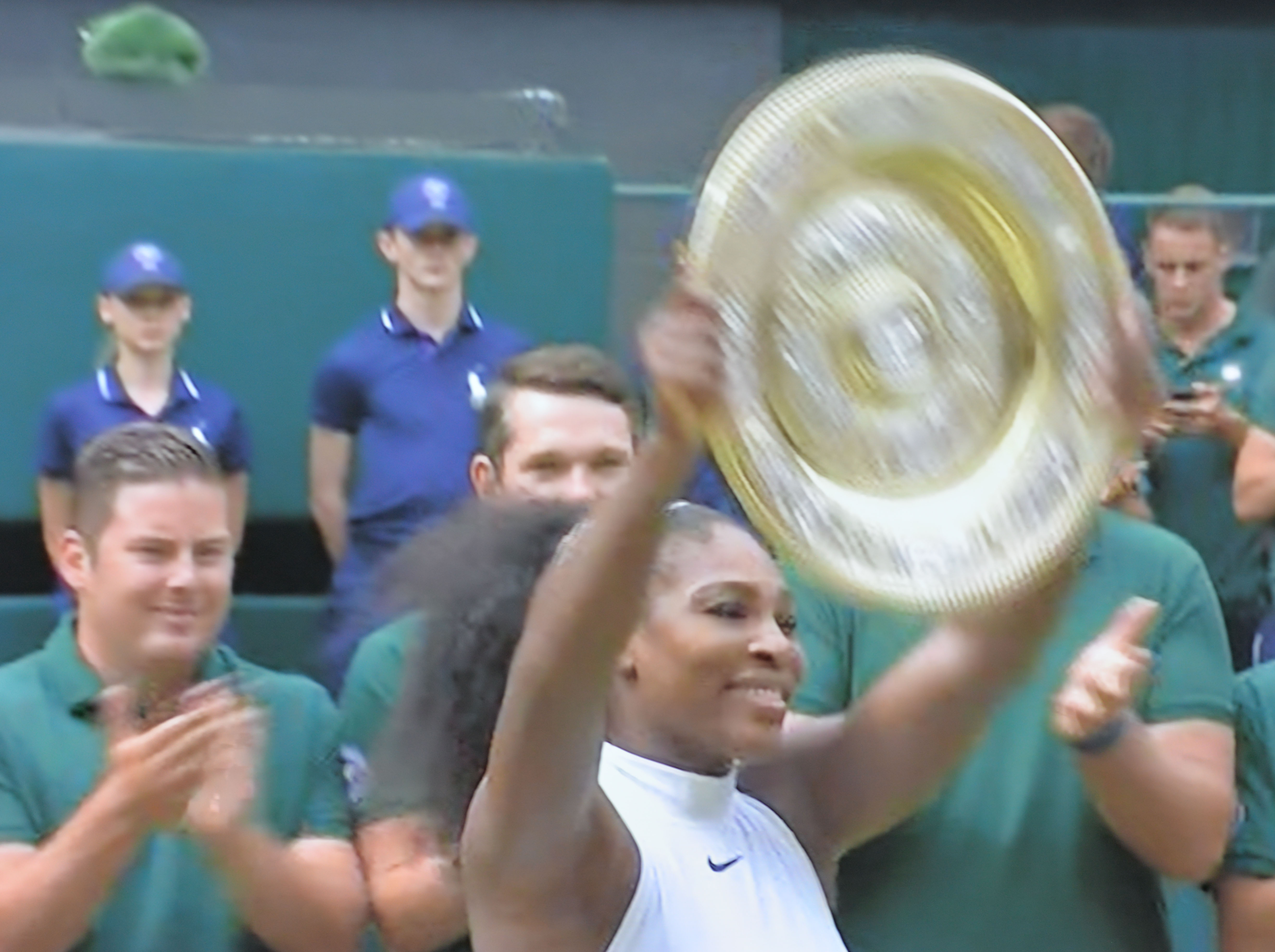 Serena wins Wimbledon