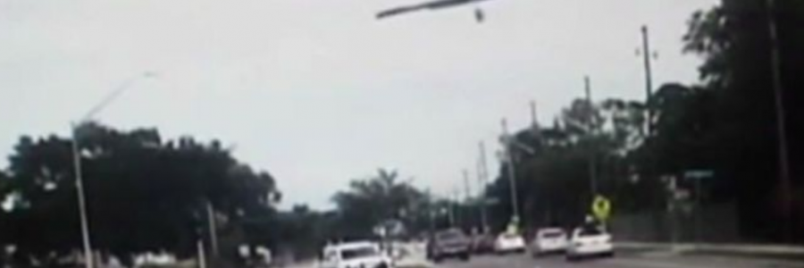 Plane smashes into highway