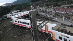 Train accident kills 18