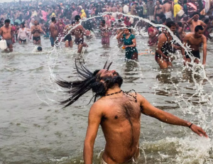 Holy dip at Ganges