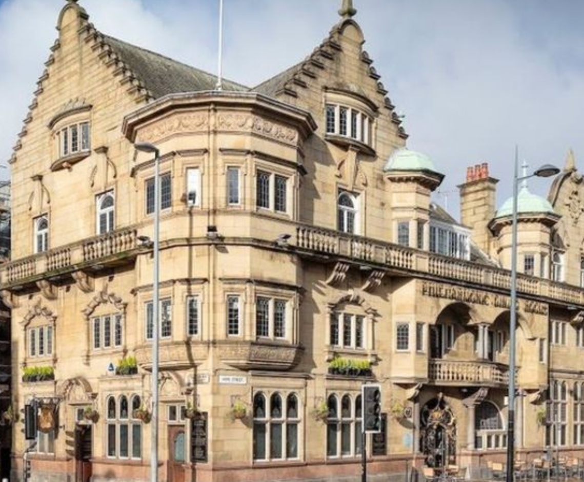 Teh Philharmonic pub in Liverpool Grade 1 listed building as Buckingham Palace