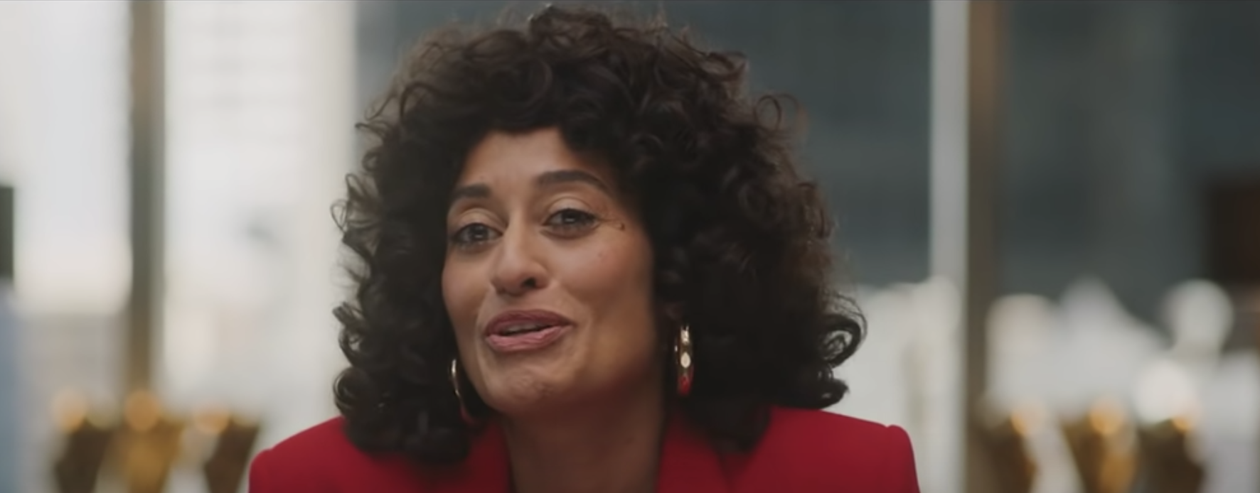 The dazzling world of the LA music scene comes the story of Grace Davis (Tracee Ellis Ross), a superstar whose talent, and ego, have reached unbelievable heights, and Maggie (Dakota Johnson), her overworked personal assistant