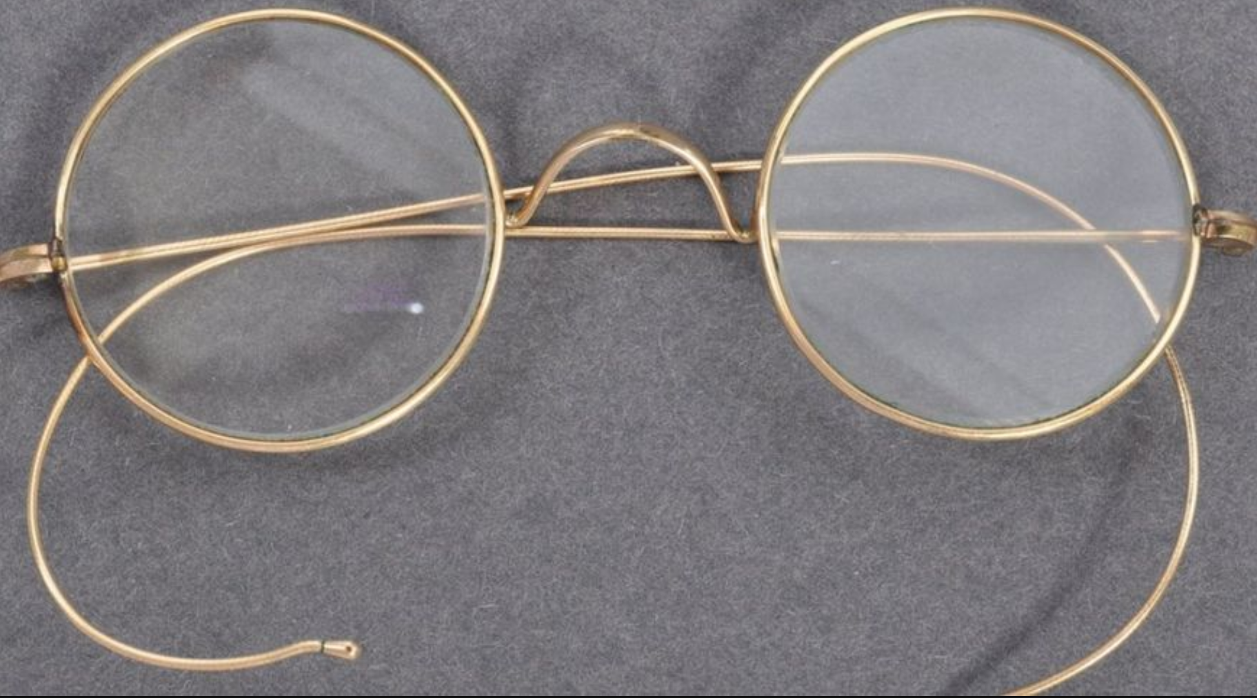 Mahatma Gandhi's glasses