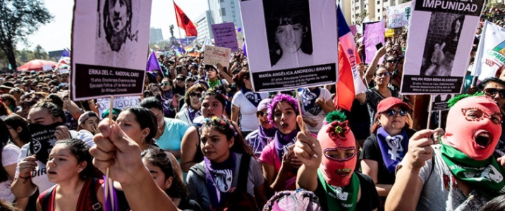 350, 000 women march for International Womens Day in Santiago Chile1