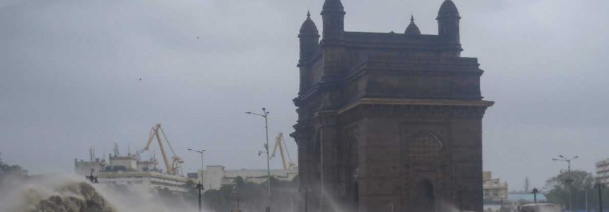 Gateway of India flooded amid storm Tauktae