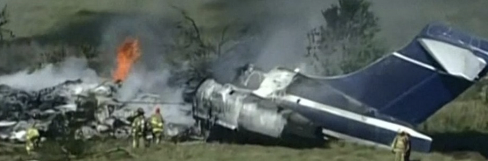 Plane crashed soon after takeoff but all 21 people on board escapes