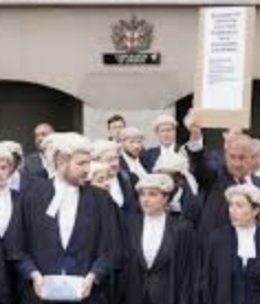 Barristers to go on strike